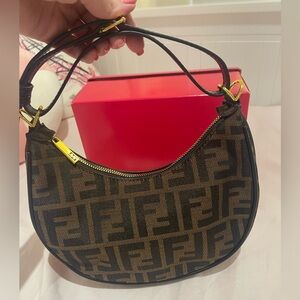 DESIGNER INSPIRED GRAPHY SMALL handbag 😍 Jacquard